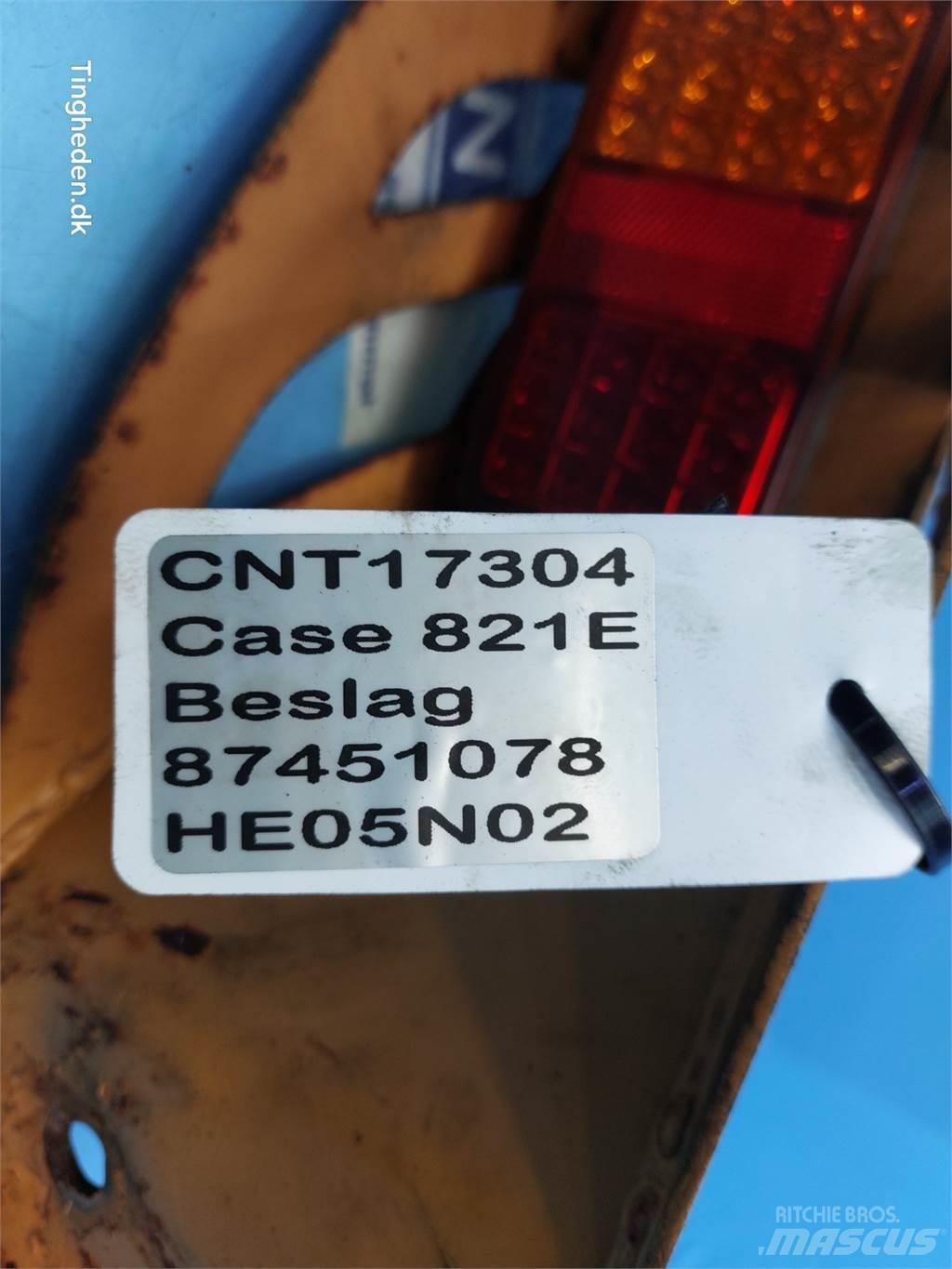 Case IH 821E Prosévací lopaty