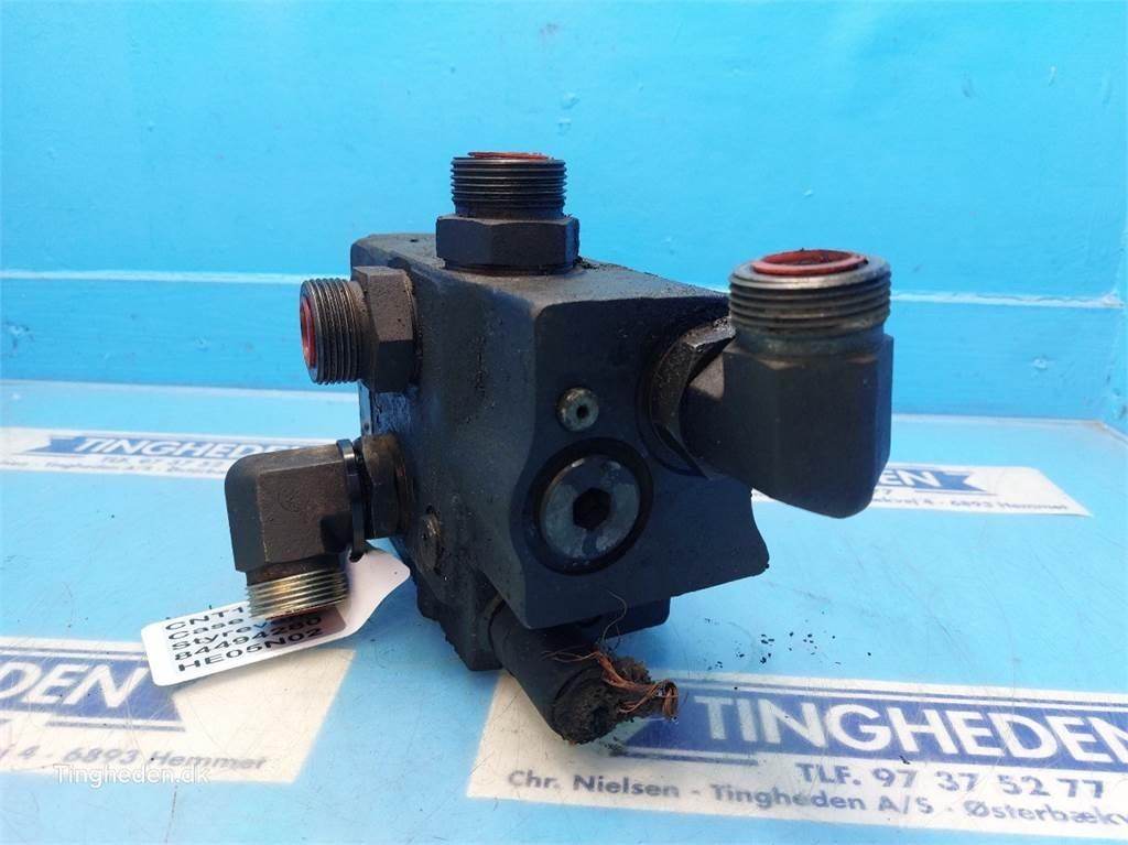 Case IH 821E Hydraulika