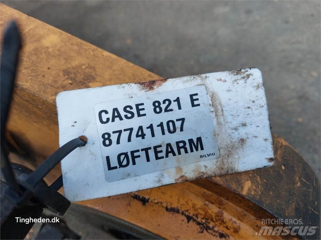 Case IH 821E Výložníky a lžíce
