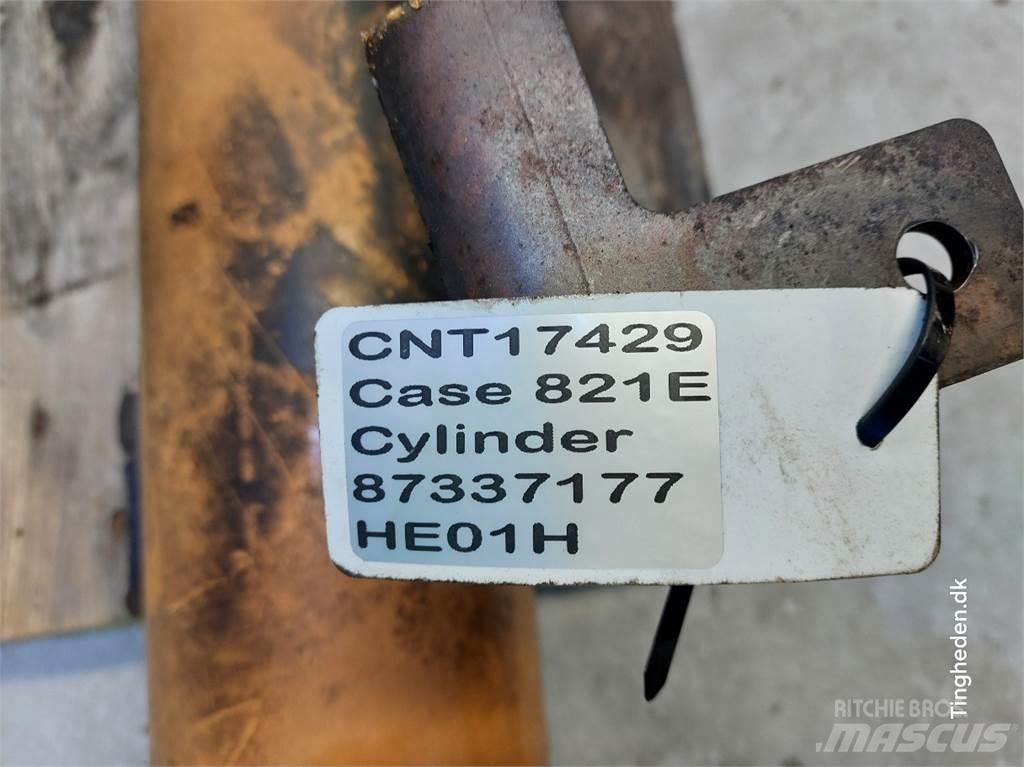 Case IH 821E Hydraulika