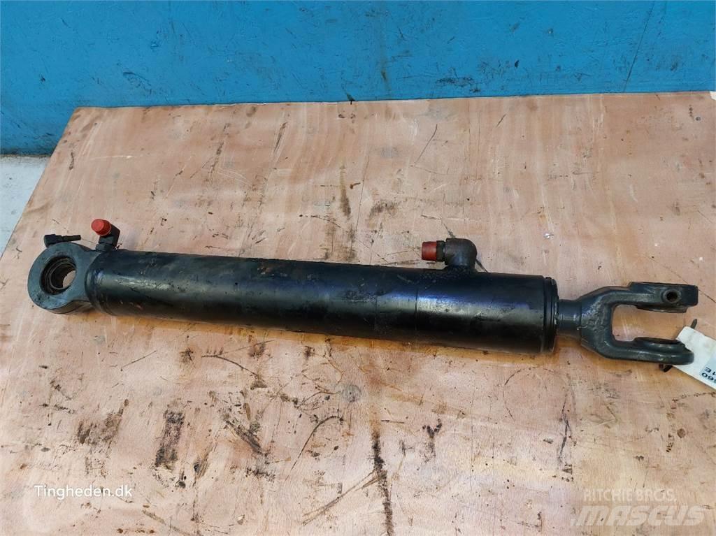 Case IH 821E Hydraulika