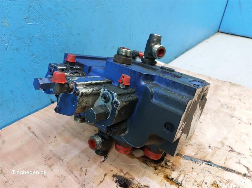 Case IH 821E Hydraulika
