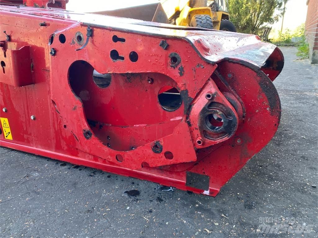 Case IH 9230 Příslušenství a náhradní díly ke kombajnům