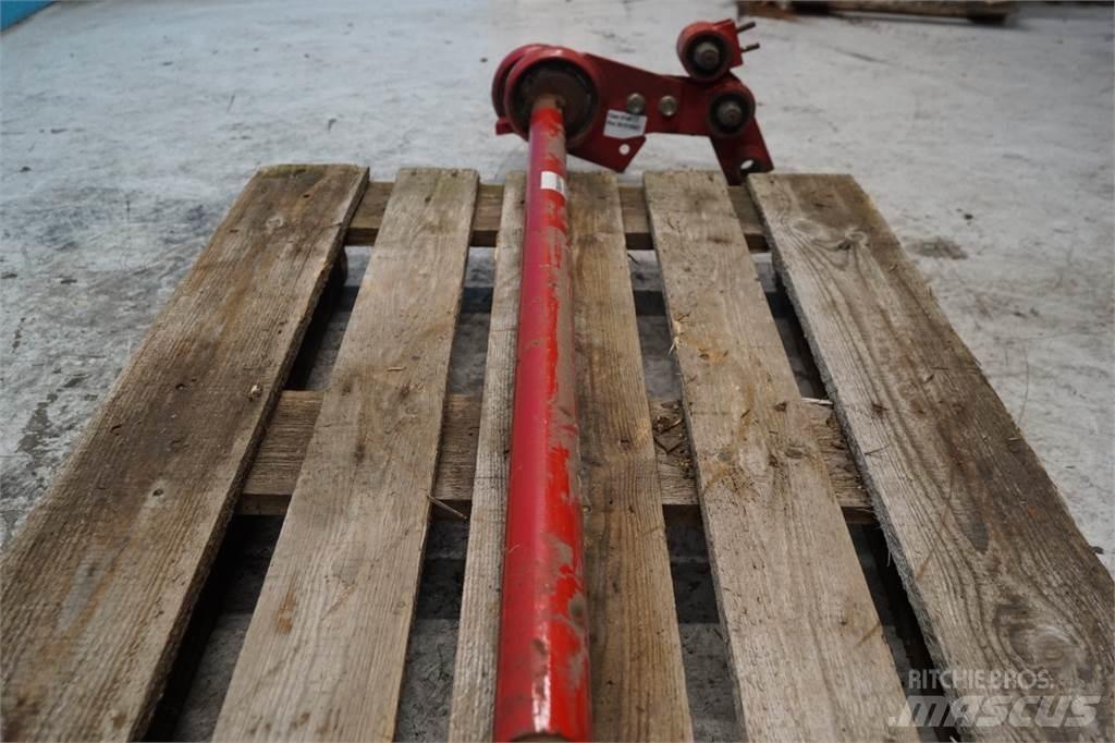 Case IH CF80 Sypače písku a soli