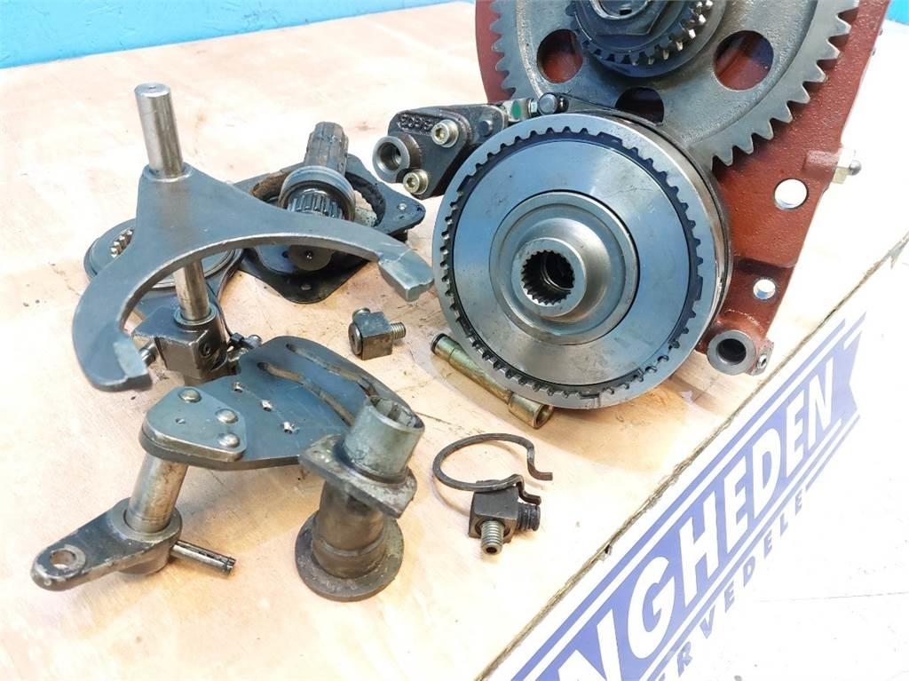 CASE Maxxum 115 Další příslušenství k traktorům