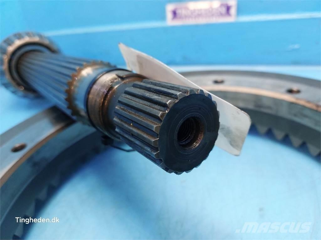 CASE Puma 185 Převodovka