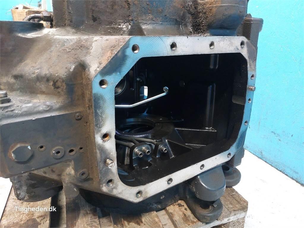 CASE Puma 185 Převodovka