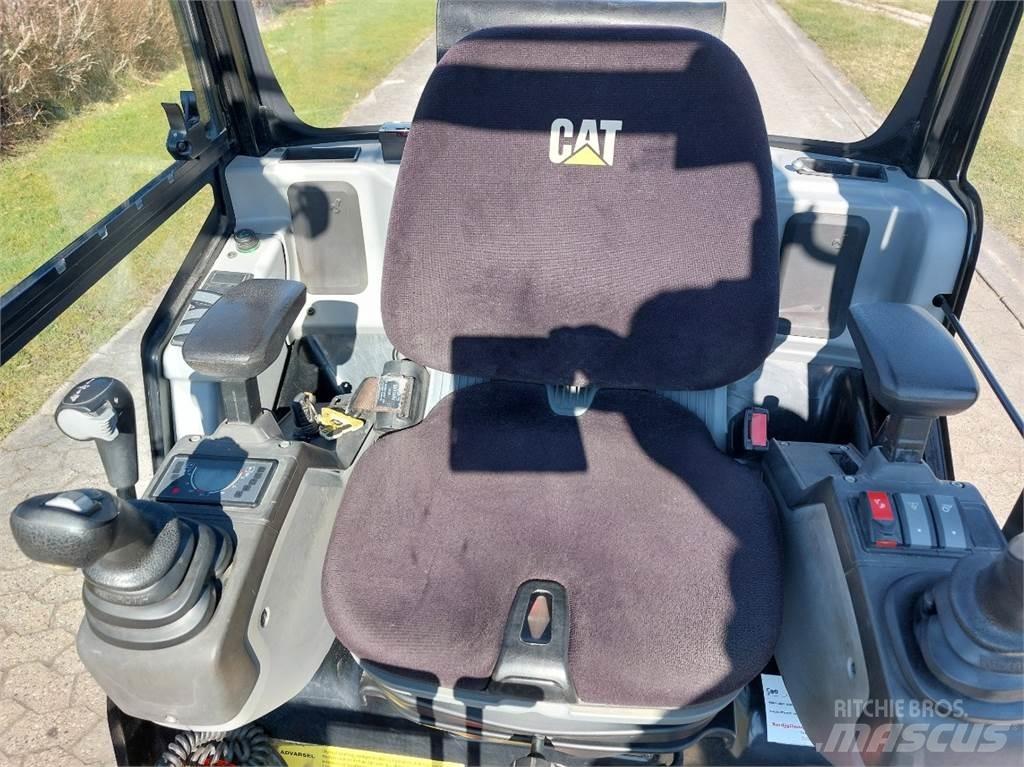 CAT 301.7D Mini rýpadla < 7t