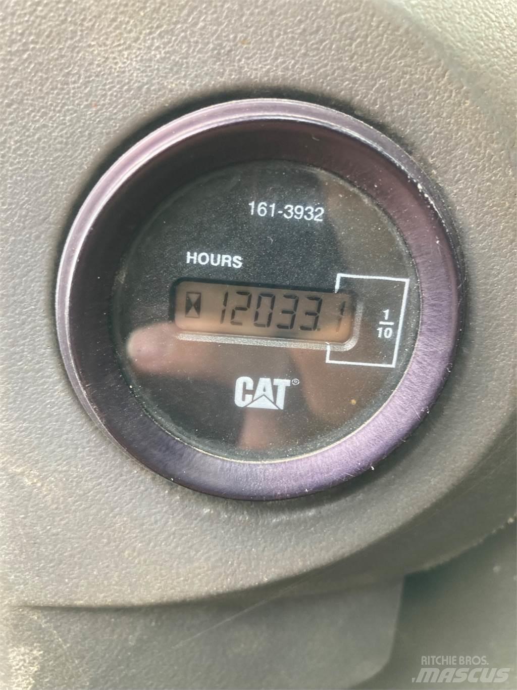 CAT 924G Kolové nakladače