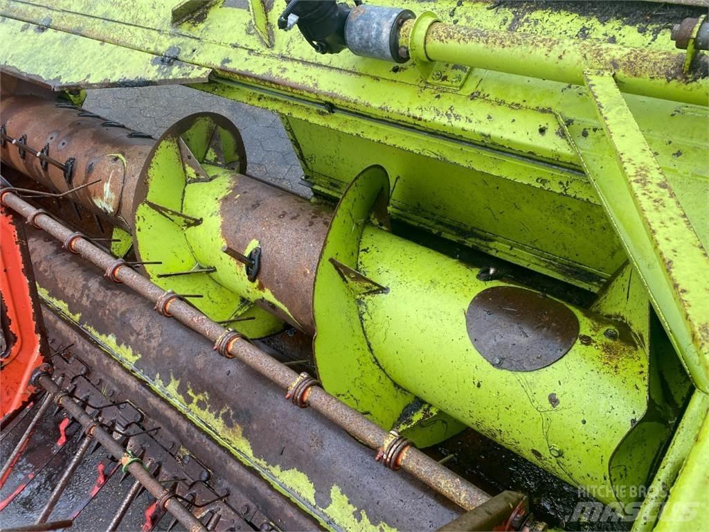 CLAAS 13 Příslušenství a náhradní díly ke kombajnům