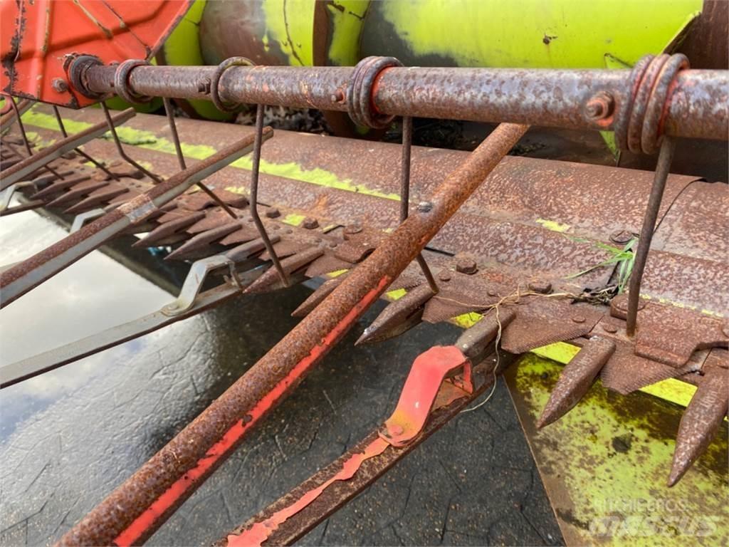 CLAAS 15” Příslušenství a náhradní díly ke kombajnům