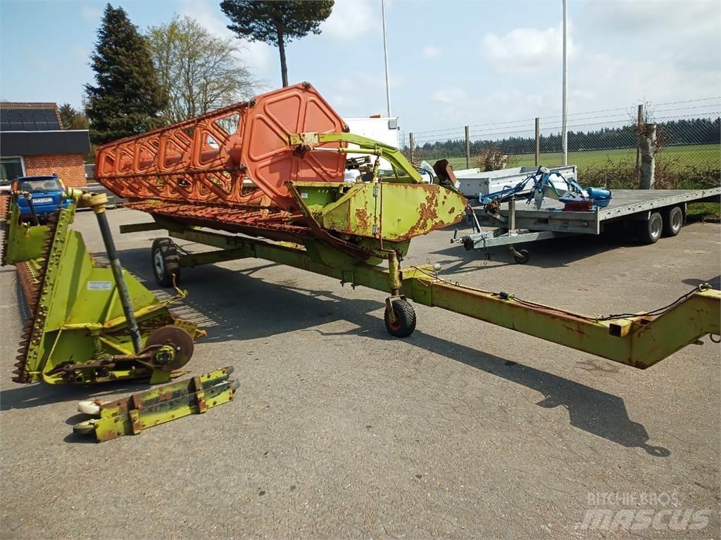 CLAAS 22 Příslušenství a náhradní díly ke kombajnům
