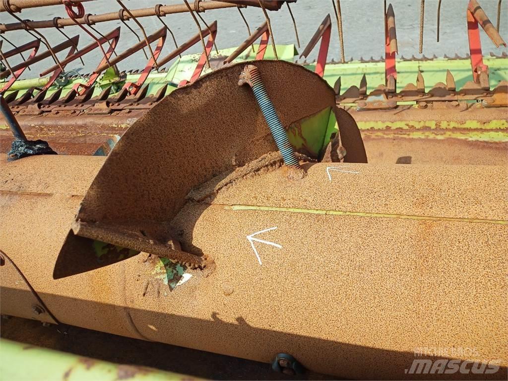 CLAAS 22 Příslušenství a náhradní díly ke kombajnům