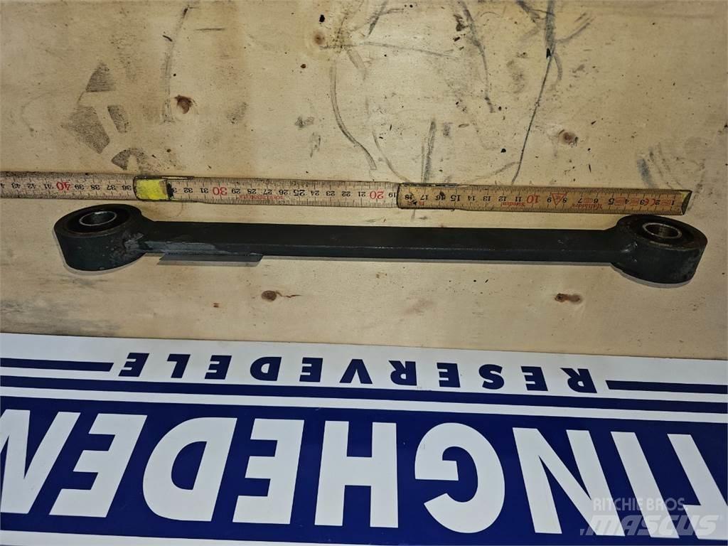 CLAAS Lexion 570 Sypače písku a soli