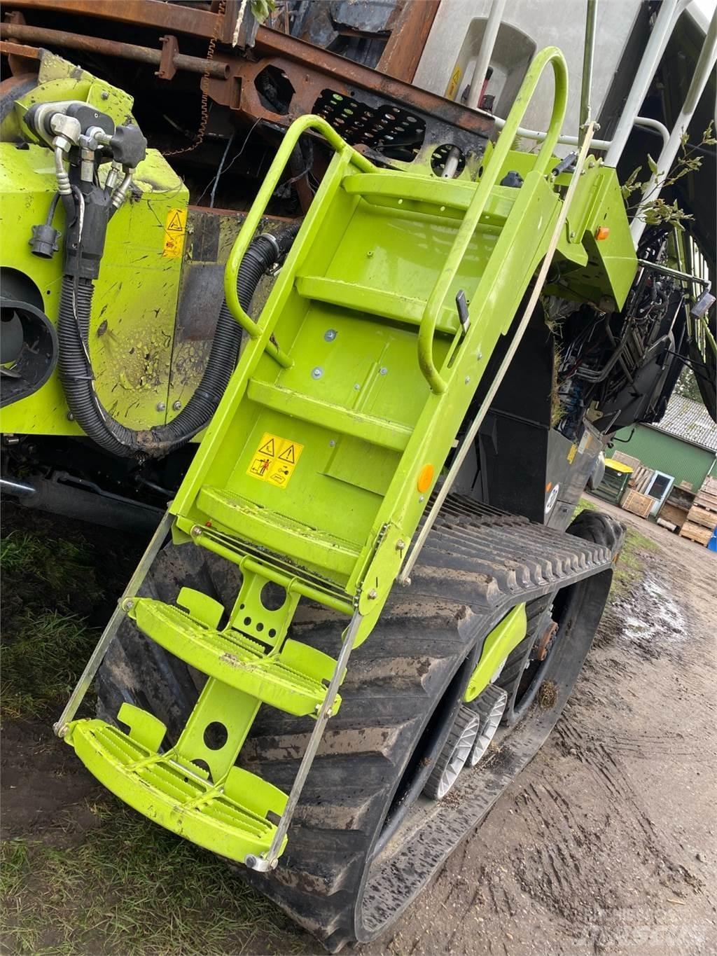 CLAAS Lexion 780 Sklízecí mlátičky