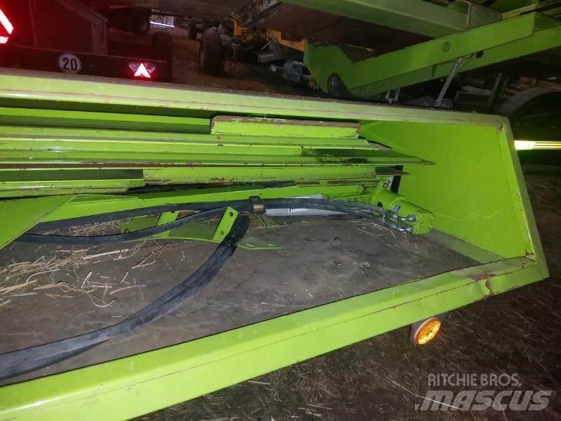CLAAS V1230 Příslušenství a náhradní díly ke kombajnům