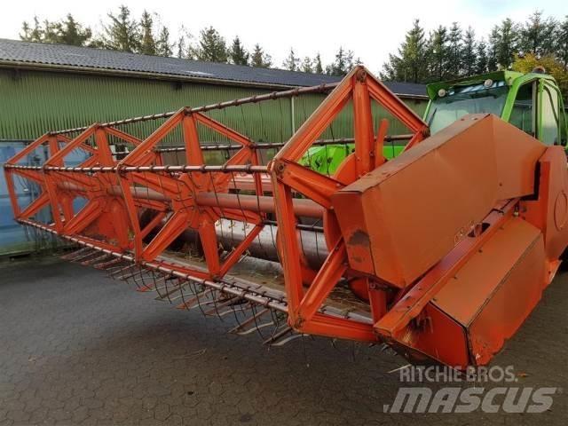 Deutz-Fahr 14 Příslušenství a náhradní díly ke kombajnům