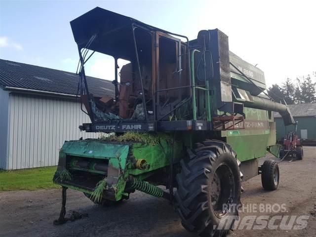Deutz-Fahr M2680 Sklízecí mlátičky