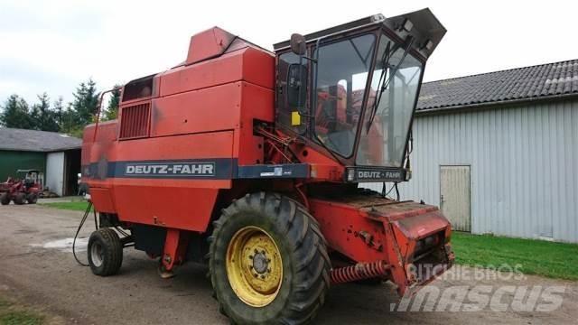 Deutz-Fahr M2680 Sklízecí mlátičky