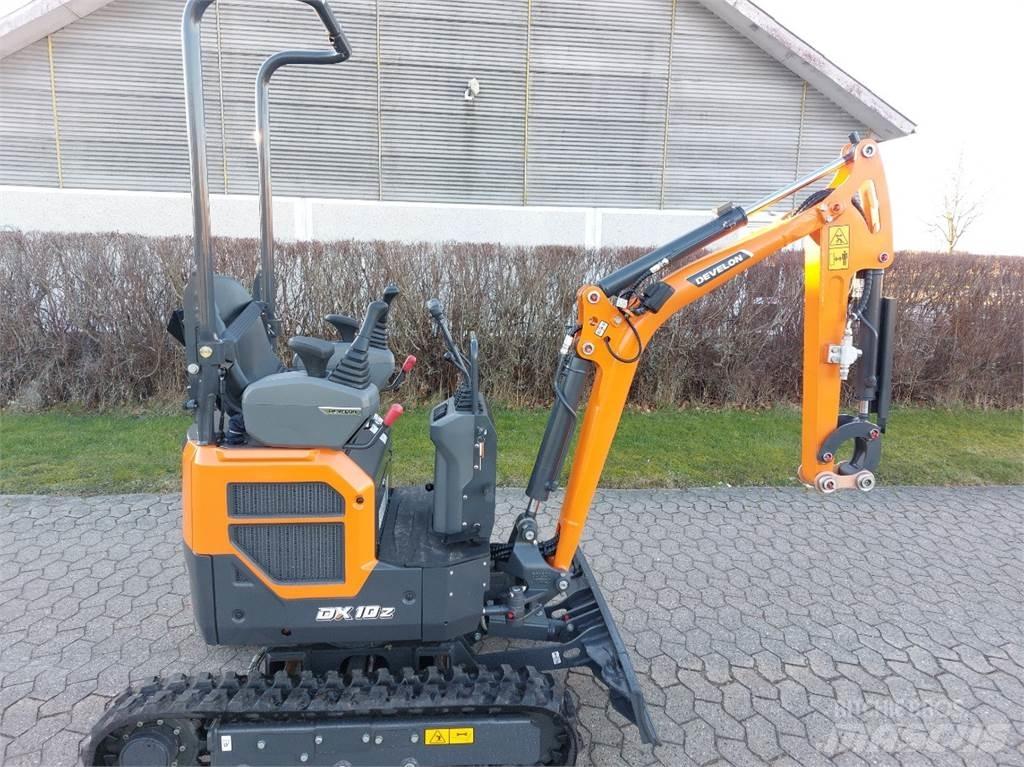 Develon DX10-7 Mini rýpadla < 7t