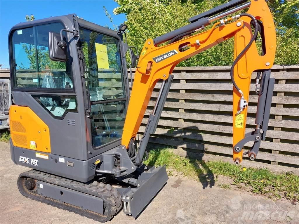 Develon DX19-7 Mini rýpadla < 7t