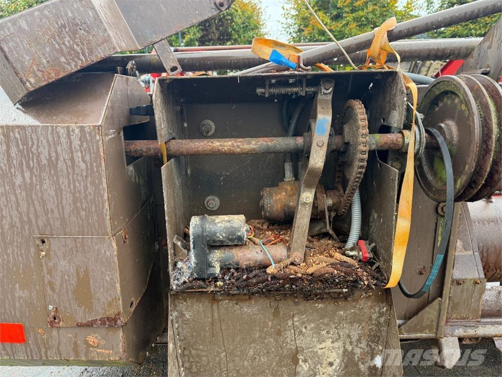 Dronningborg 14 Příslušenství a náhradní díly ke kombajnům