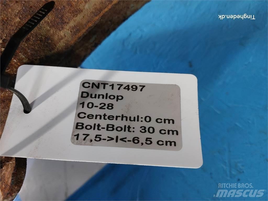 Dunlop 28 10-28 Pneumatiky, kola a ráfky