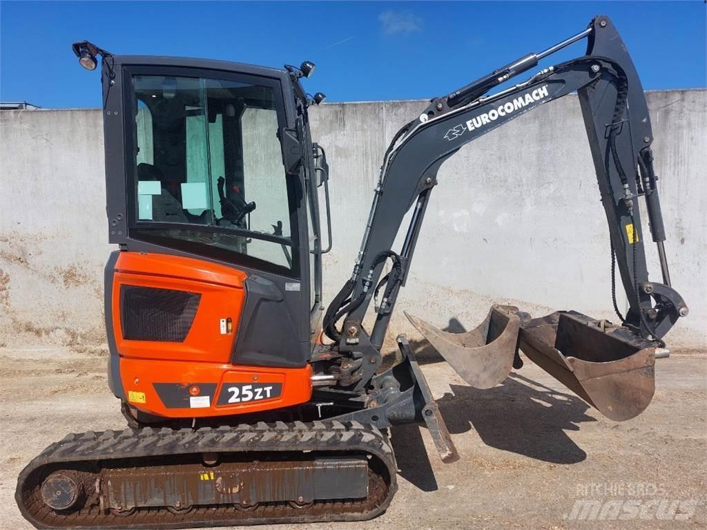 Eurocomach 25ZT Mini rýpadla < 7t