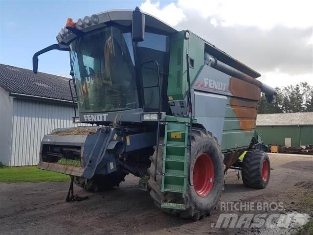 Fendt 8300 Sklízecí mlátičky