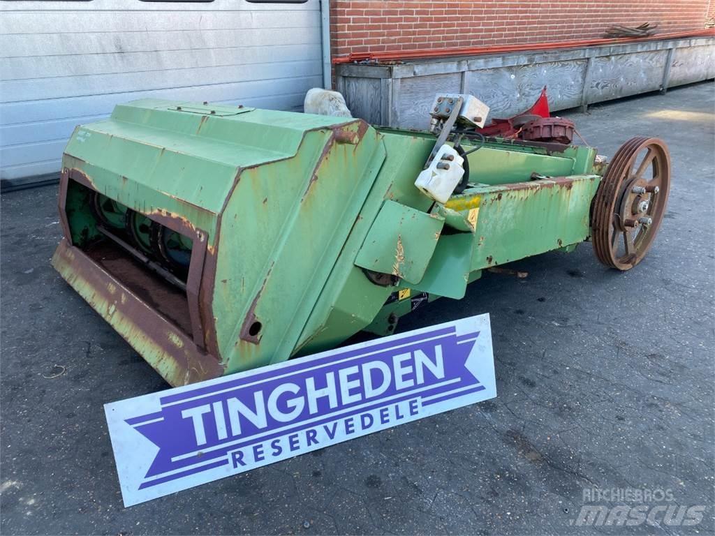 Fendt 8350 Příslušenství a náhradní díly ke kombajnům