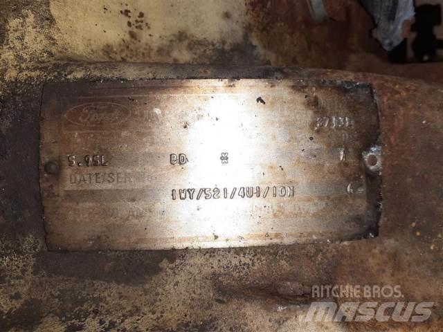 Ford 2713E Motory