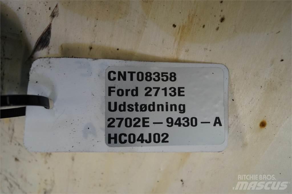 Ford 2713E Motory