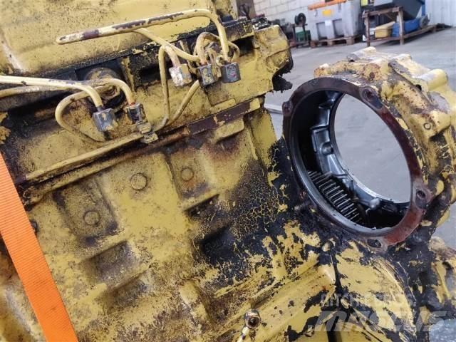 Ford 2725E Motory
