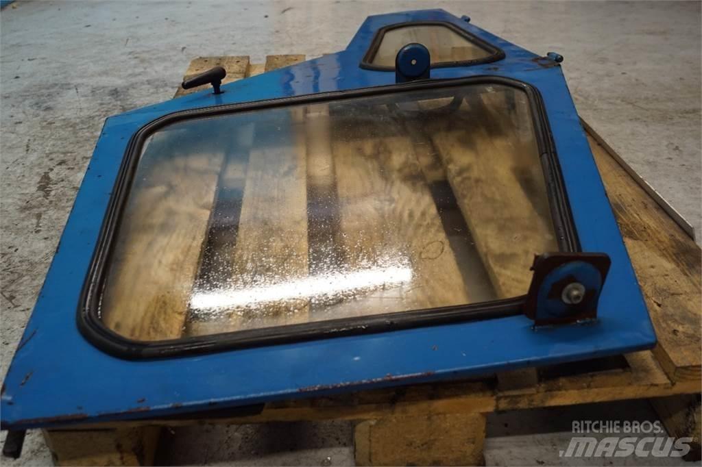Ford 4000 Kabiny a interiér