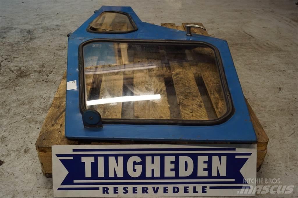 Ford 4000 Kabiny a interiér