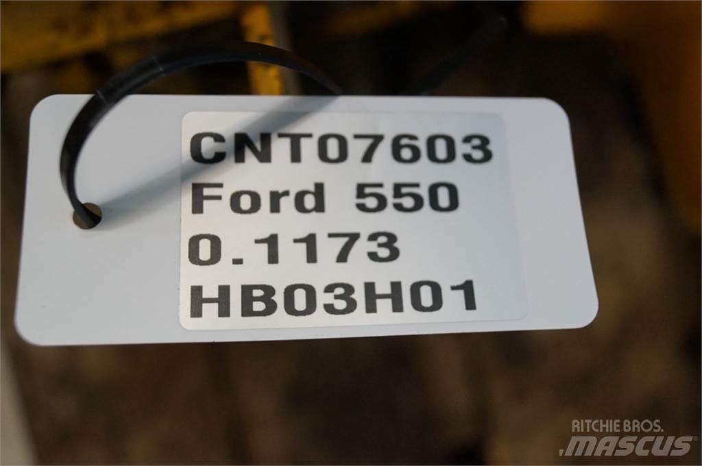 Ford 420 Nápravy