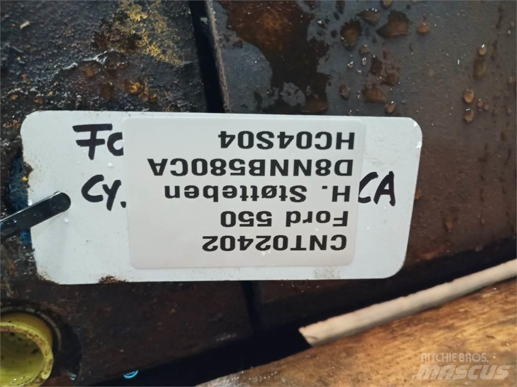 Ford 550 Ostatní komponenty