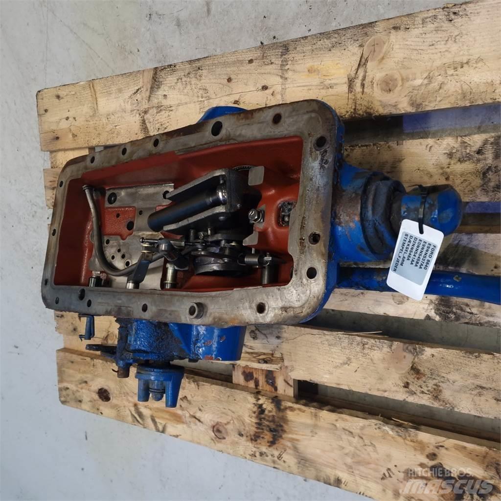 Ford 6640 Převodovka