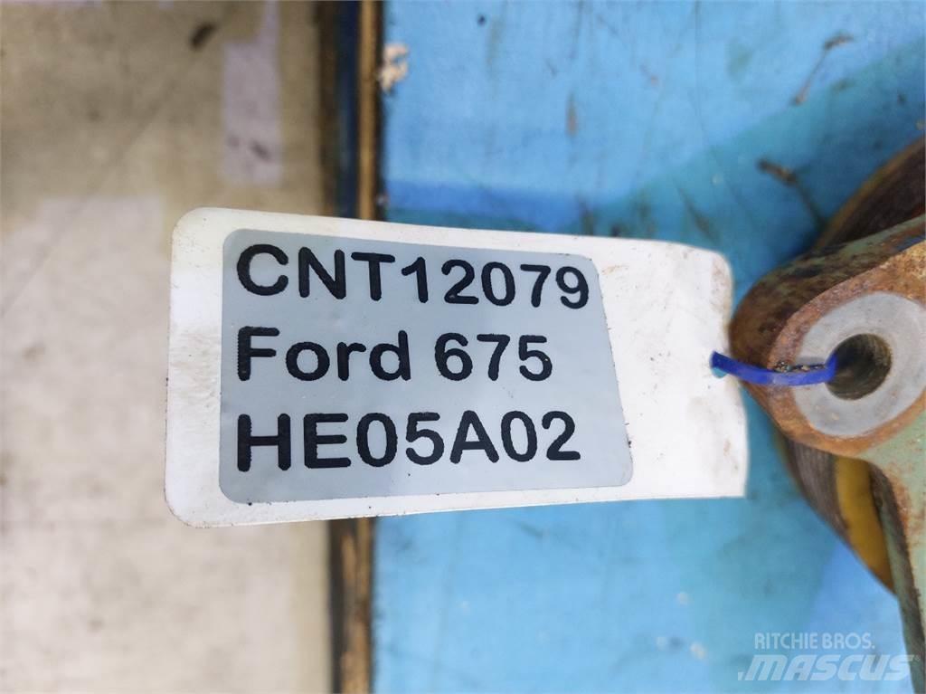 Ford 675 Motory