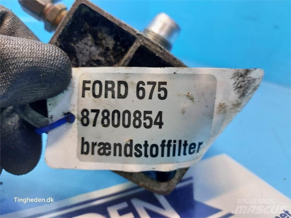 Ford 675 Motory