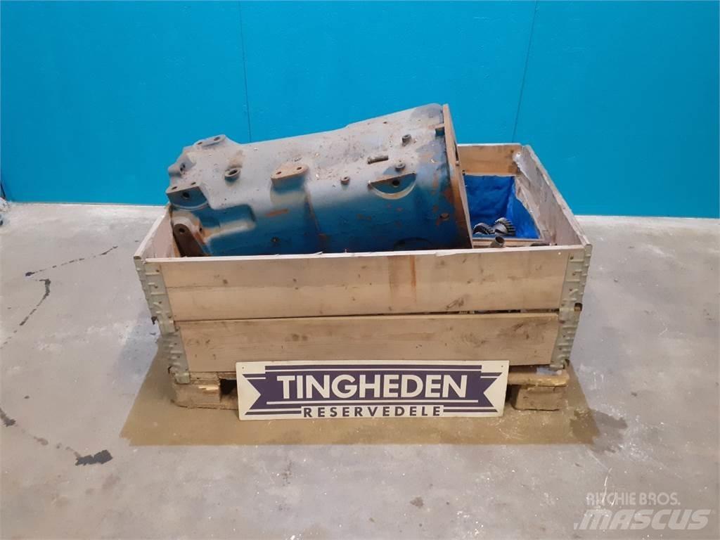 Ford 7710 Převodovka