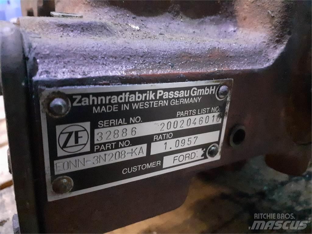 Ford 7710 Převodovka