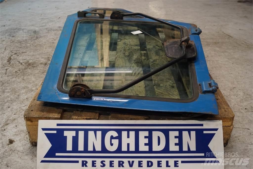 Ford 7710 Kabiny a interiér