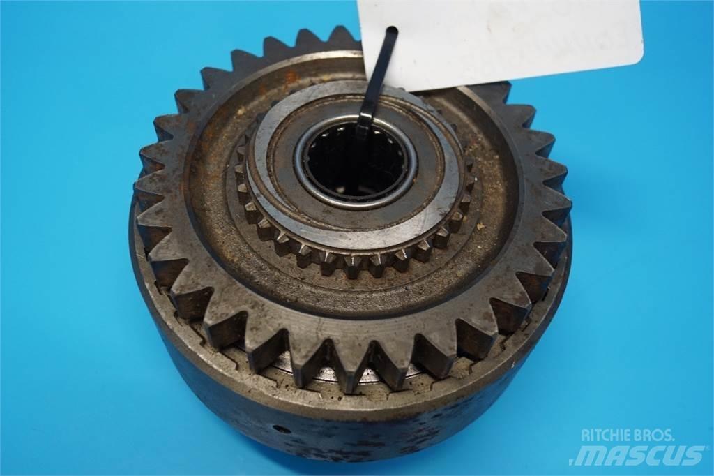 Ford 8210 Převodovka