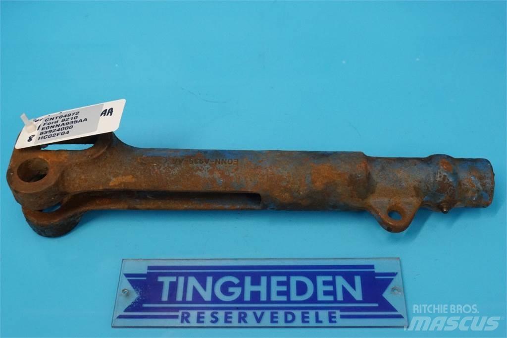 Ford 8210 Další příslušenství k traktorům