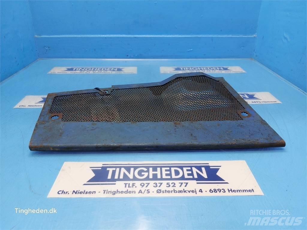 Ford 8210 Další příslušenství k traktorům