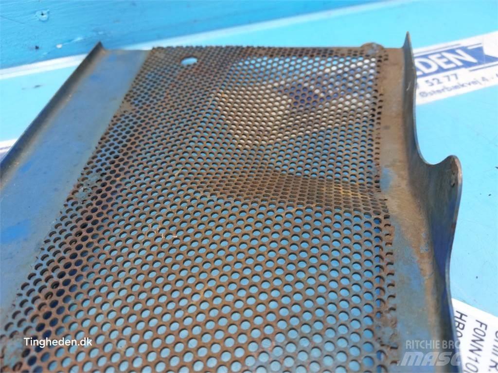 Ford 8210 Další příslušenství k traktorům