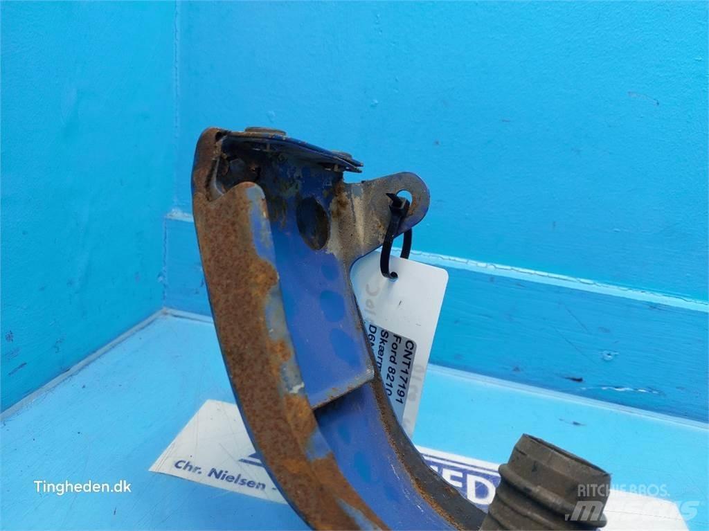Ford 8210 Další příslušenství k traktorům