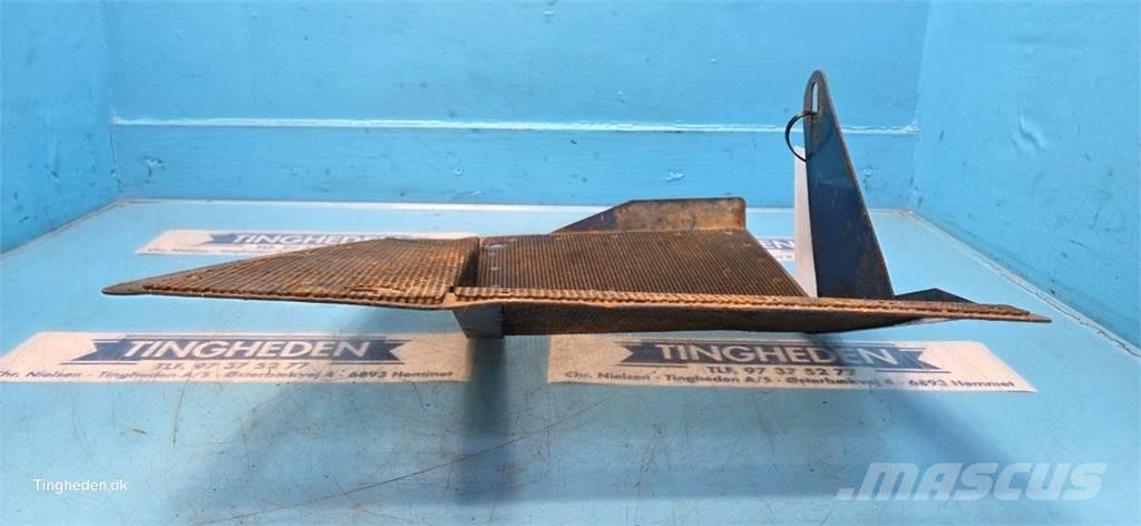 Ford 8210 Další příslušenství k traktorům