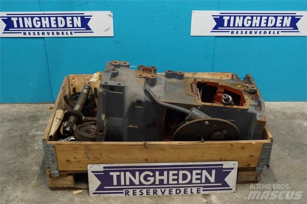 Ford 8340 Převodovka